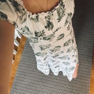 Meet your Posher, Elena Marie 🫶